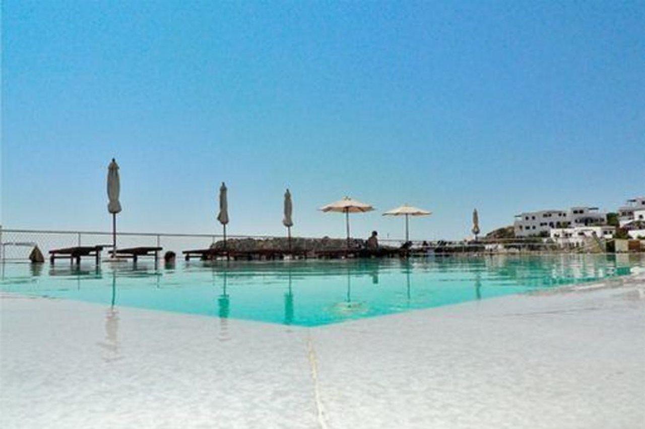 אמופי Apolis Beachscape Hotel מראה חיצוני תמונה